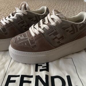 Fendi Beige and White Patterned Sneakers